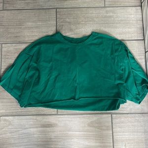 Vitality size large hydrogen cropped tee